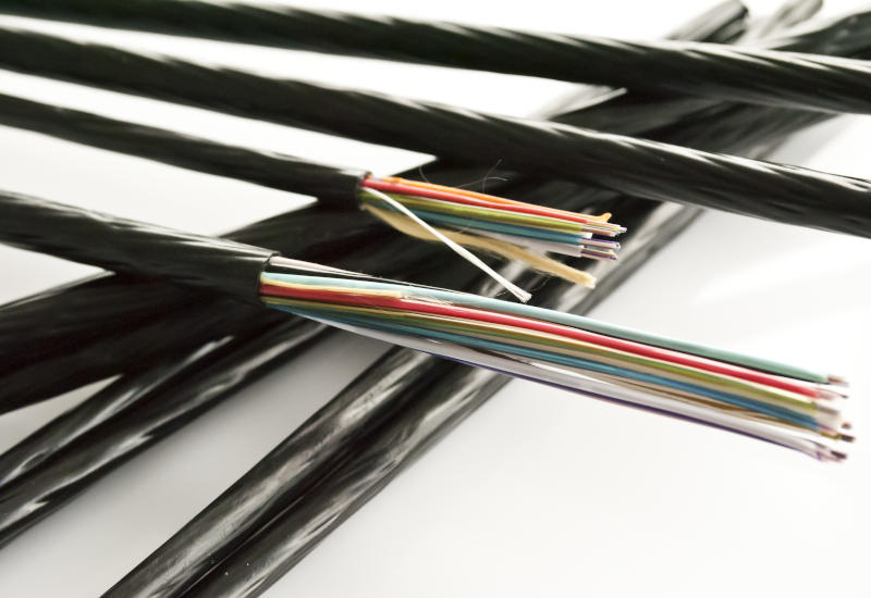 Microcables de Fibra Optica
